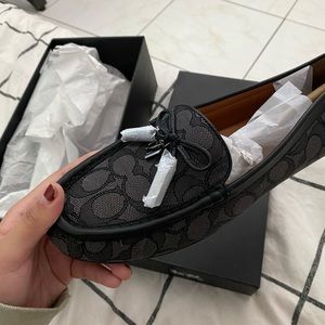 Moira Sig Lacq Loafer from Coach. Brand new condition. Size 10